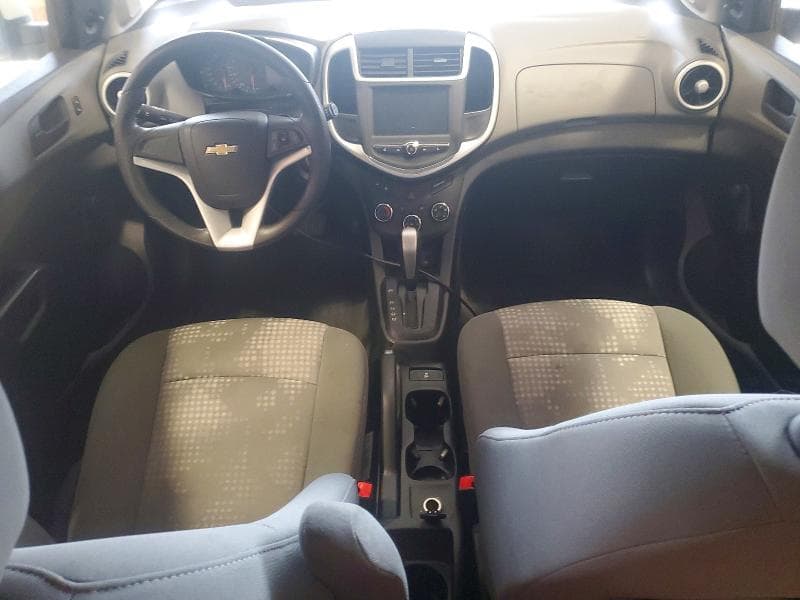 2017 CHEVROLET SONIC 8