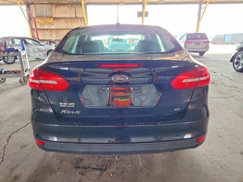 2017 FORD FOCUS SE 6