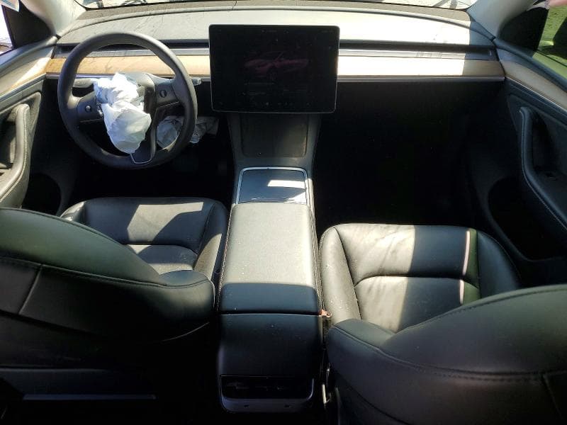 2024 TESLA MODEL Y 8