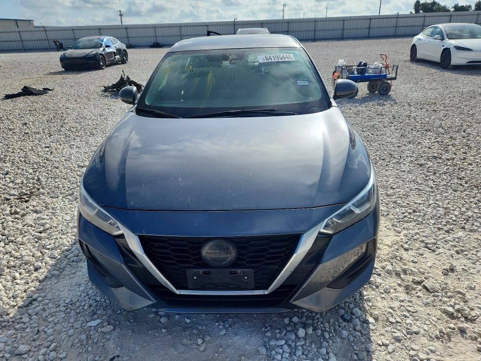 2022 NISSAN SENTRA SV 5