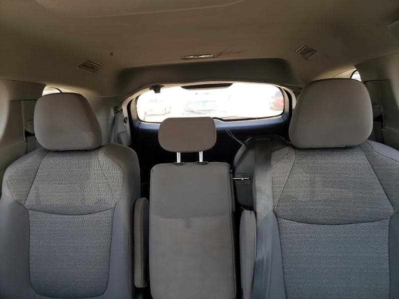 2022 TOYOTA SIENNA LE 10