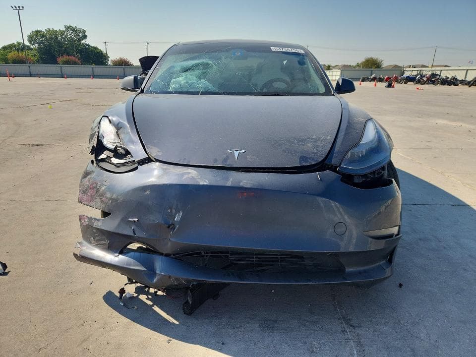 2023 TESLA MODEL 3 5
