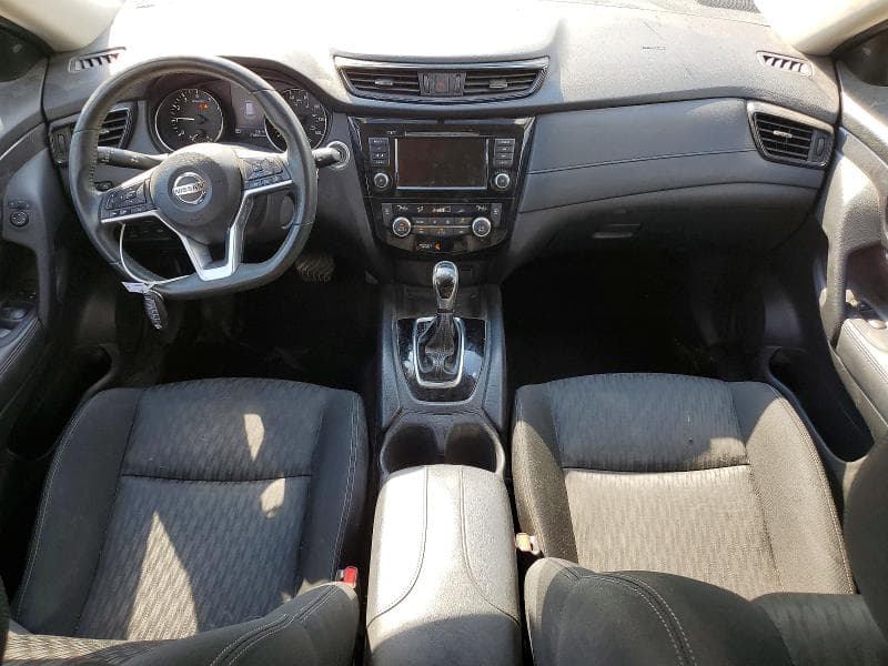 2018 NISSAN ROGUE SV 8