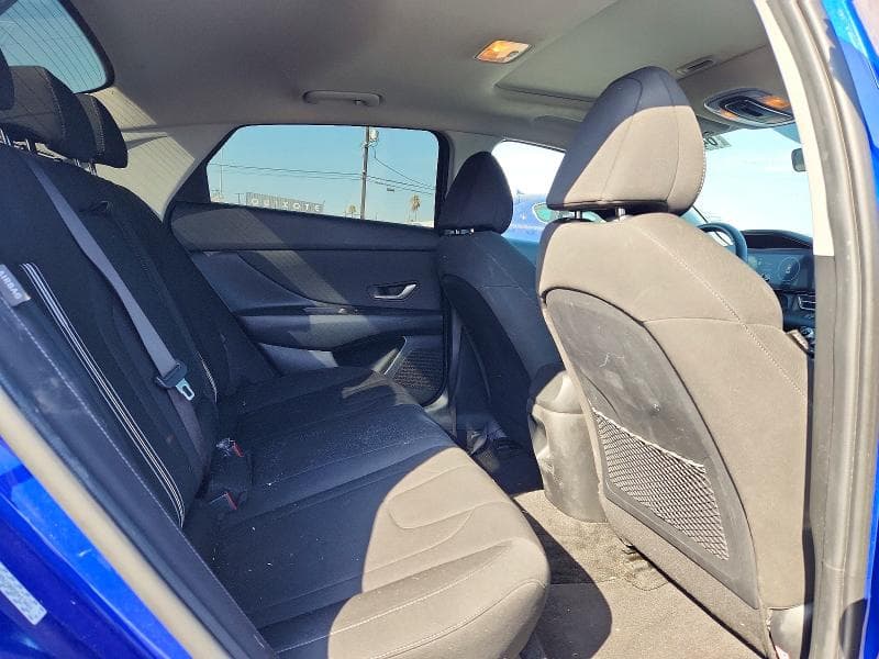 2024 HYUNDAI ELANTRA SEL 10