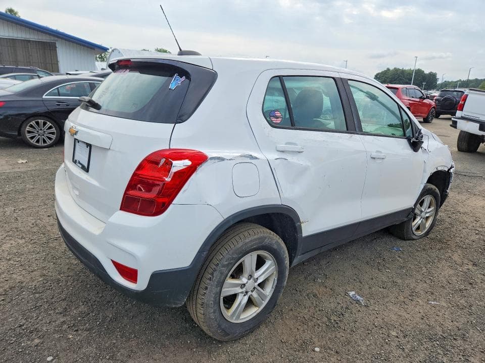 2020 CHEVROLET TRAX LS 3