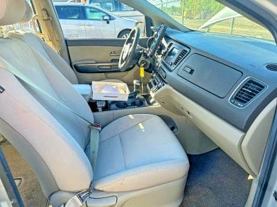 2017 KIA SEDONA L 5
