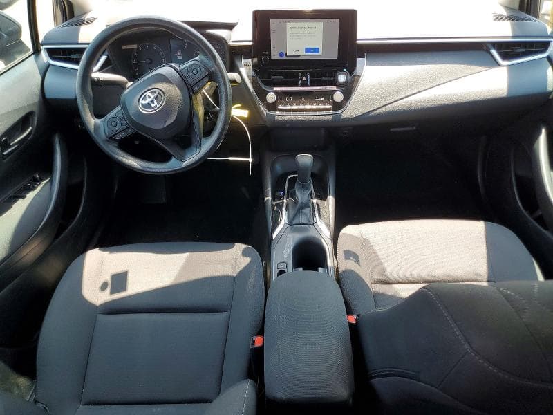 2025 TOYOTA COROLLA LE 8