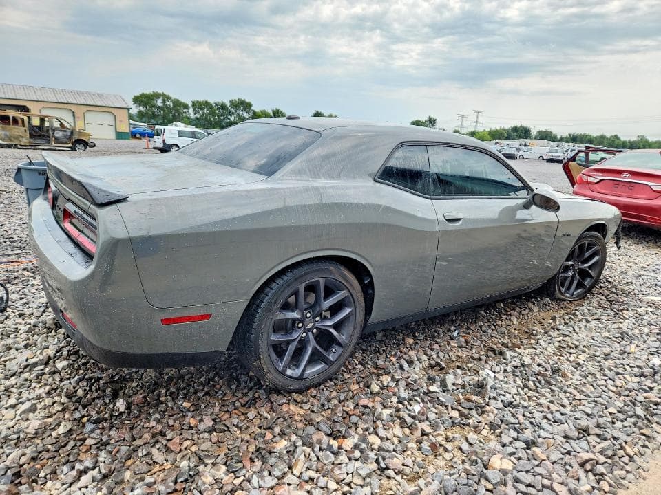 2023 DODGE CHALLENGER R/T 3