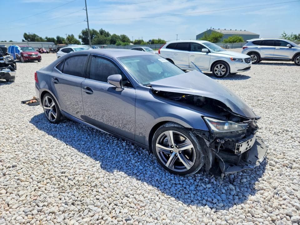 2017 LEXUS IS 200T 4