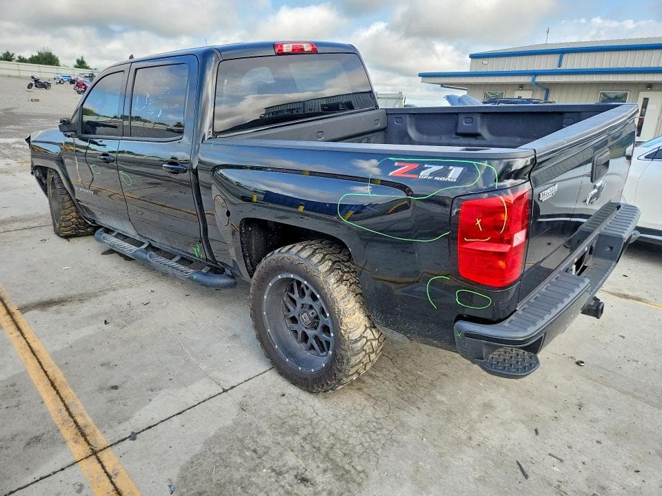 2018 CHEVROLET SILVERADO K1500 LT 2