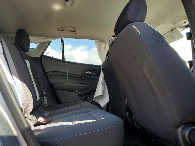 2025 CHEVROLET TRAX LS 10