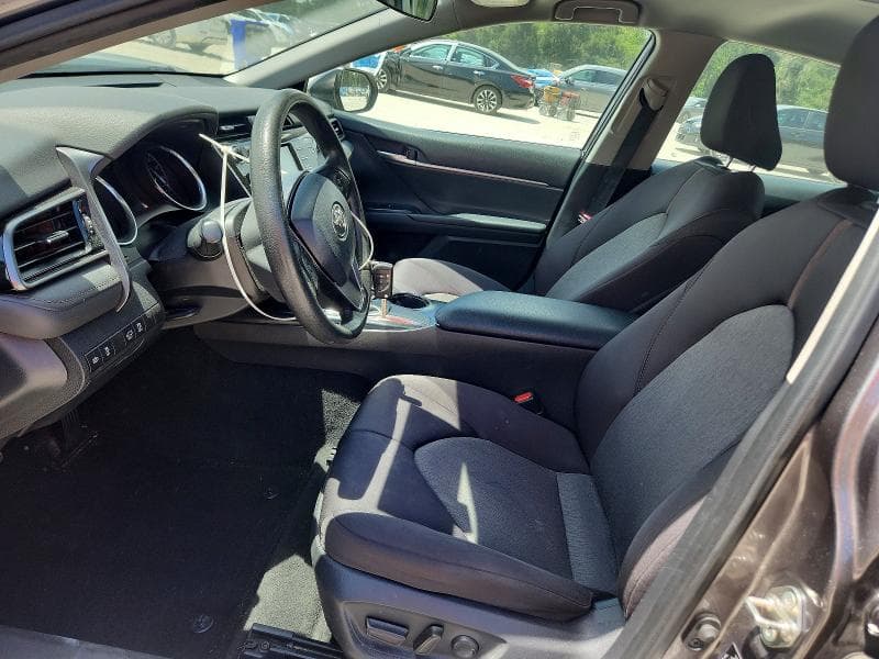 2019 TOYOTA CAMRY LE 7