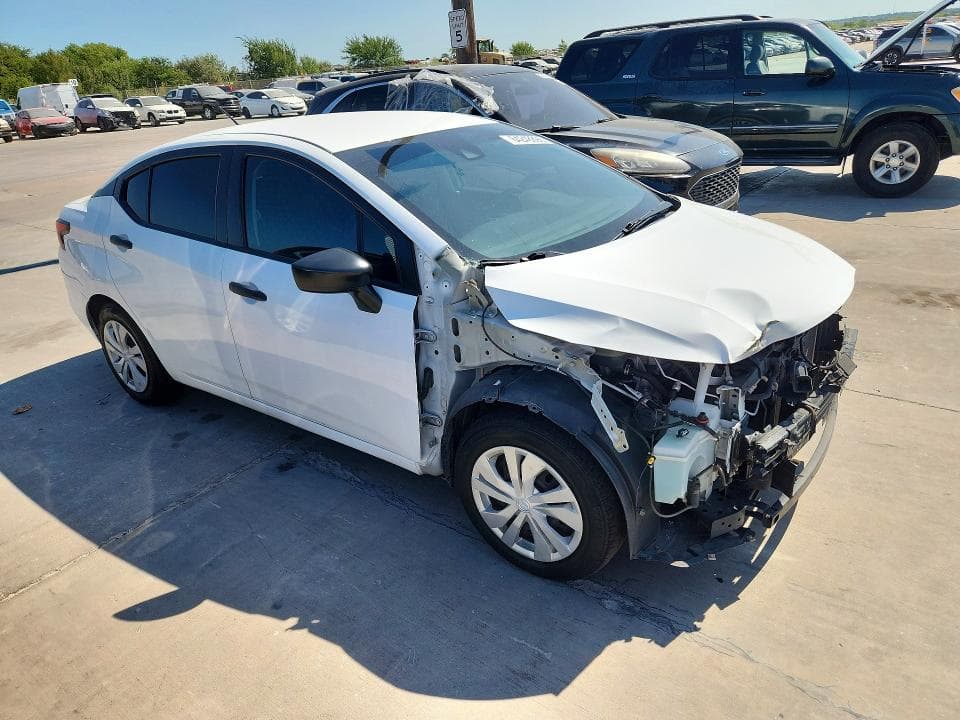 2021 NISSAN VERSA S 4