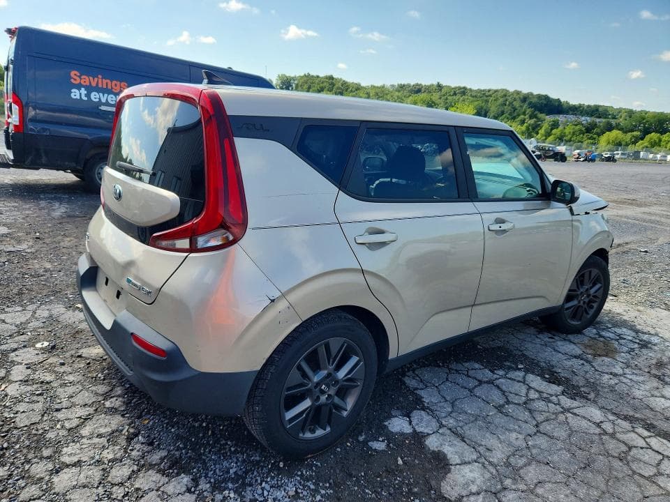 2020 KIA SOUL EX 3