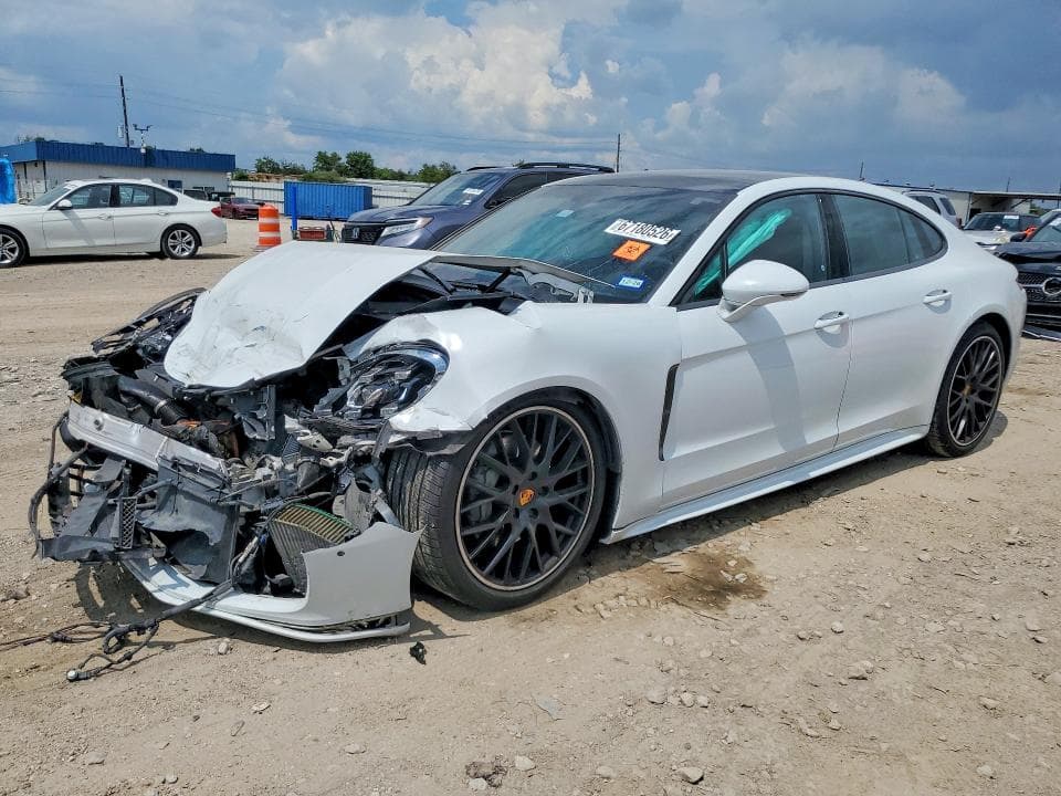 2018 PORSCHE PANAMERA 4S - 1