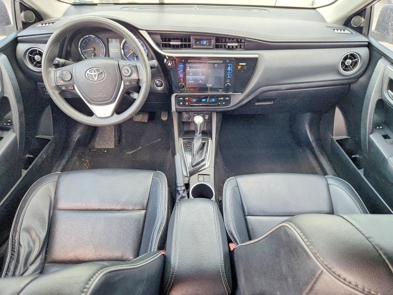 2017 TOYOTA COROLLA XLE 8