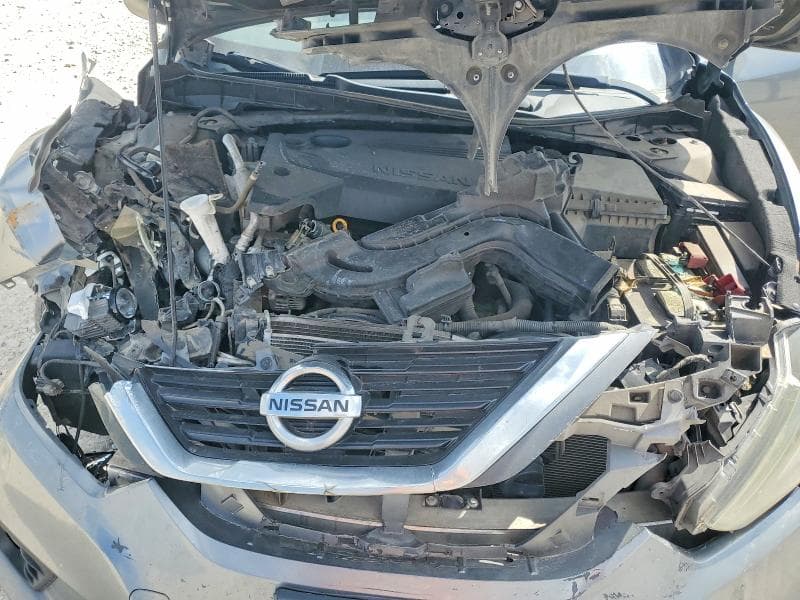 2017 NISSAN ALTIMA 2.5 SR 11