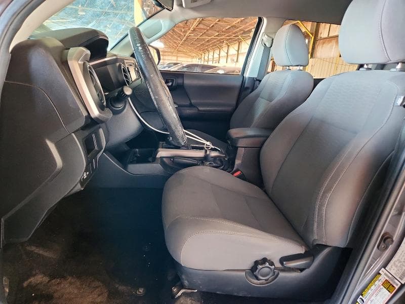 2017 TOYOTA TACOMA SR5 V6 7
