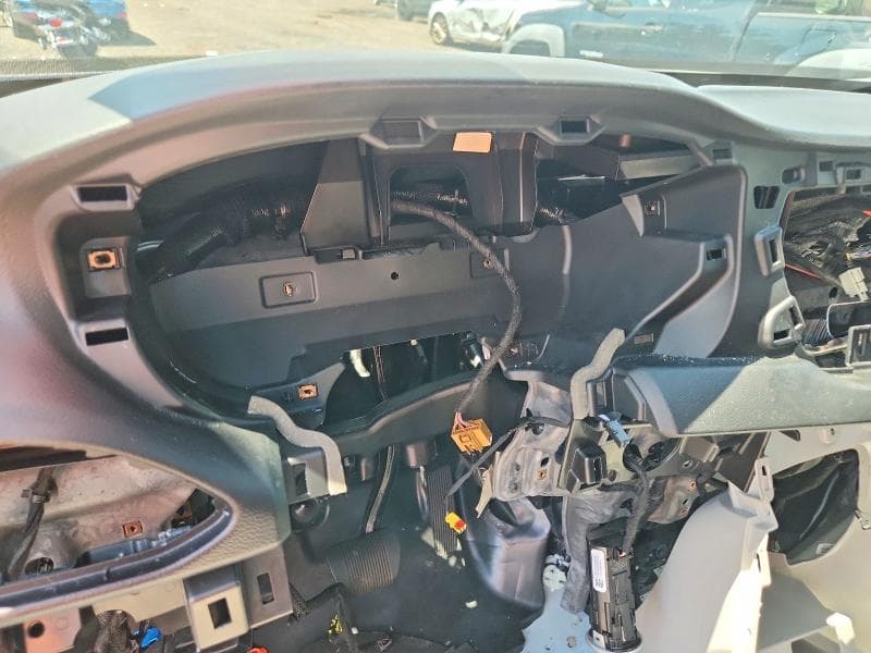 2020 CHRYSLER PACIFICA TOURING 9