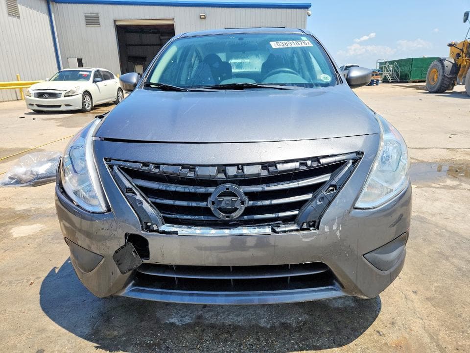 2018 NISSAN VERSA S PLUS 5