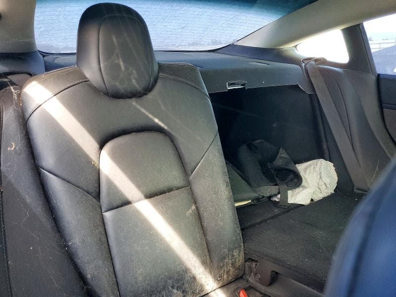 2022 TESLA MODEL 3 10