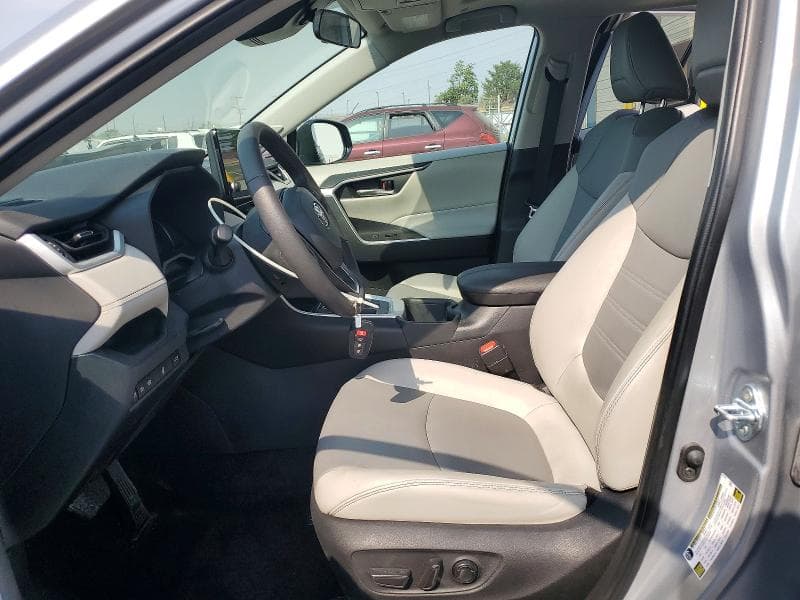 2024 TOYOTA RAV4 XLE PREMIUM 7