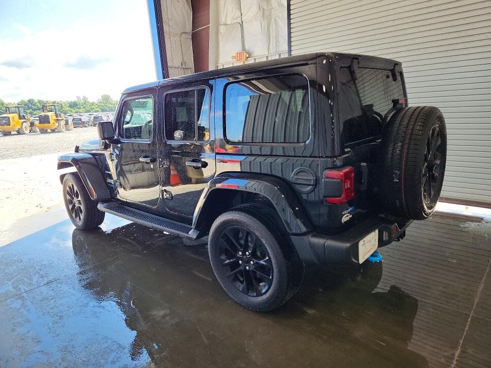 2022 JEEP WRANGLER UNLIMITED SAHARA 4XE 2