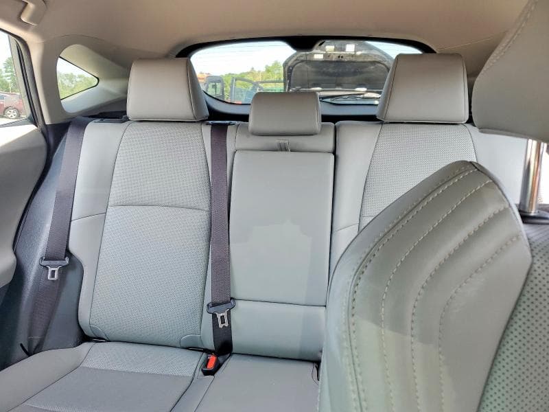 2021 TOYOTA VENZA LIMITED 10