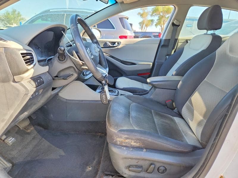 2019 HYUNDAI IONIQ SEL 7