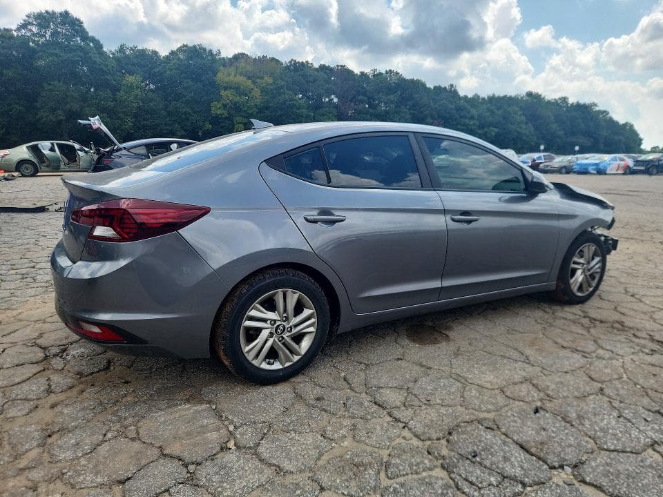 2019 HYUNDAI ELANTRA SEL 3