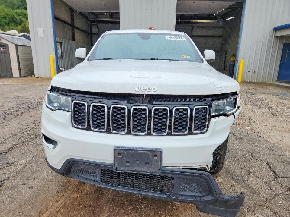 2020 JEEP GRAND CHEROKEE LAREDO 5