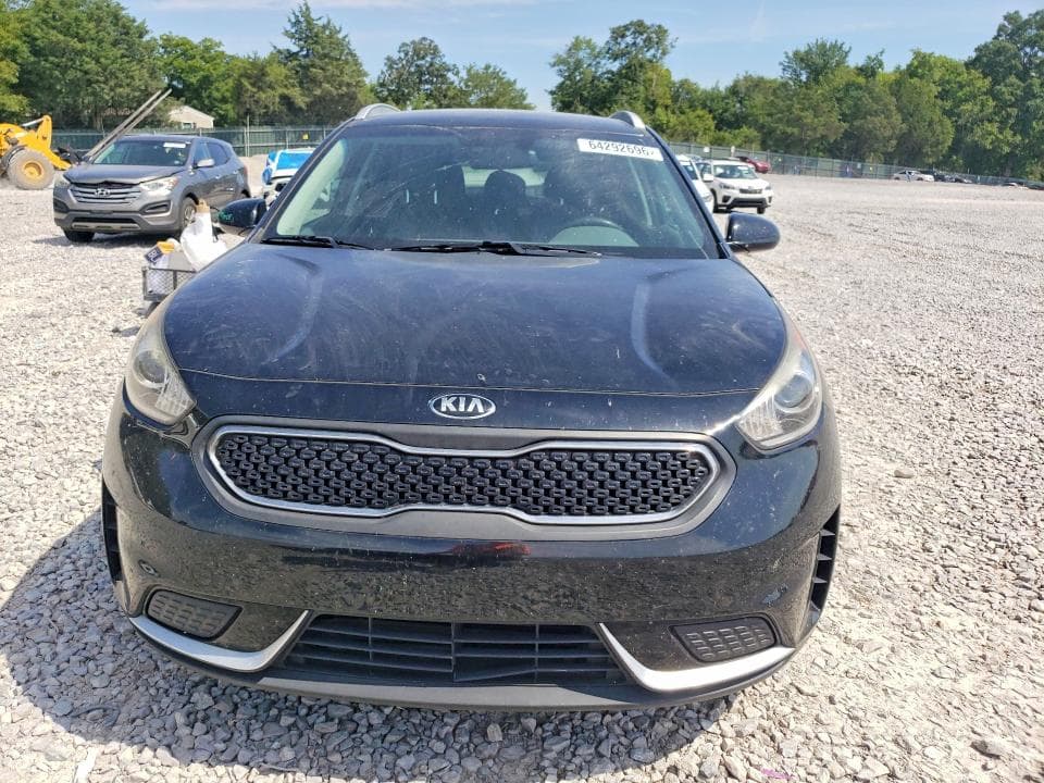 2017 KIA NIRO LX 5