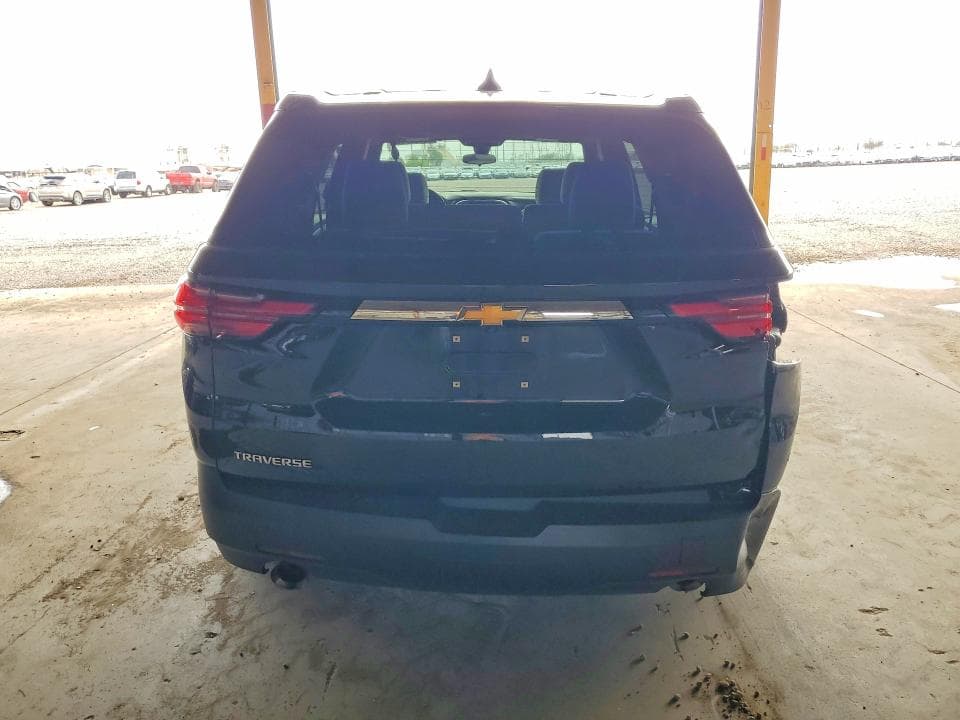 2023 CHEVROLET TRAVERSE LS 6