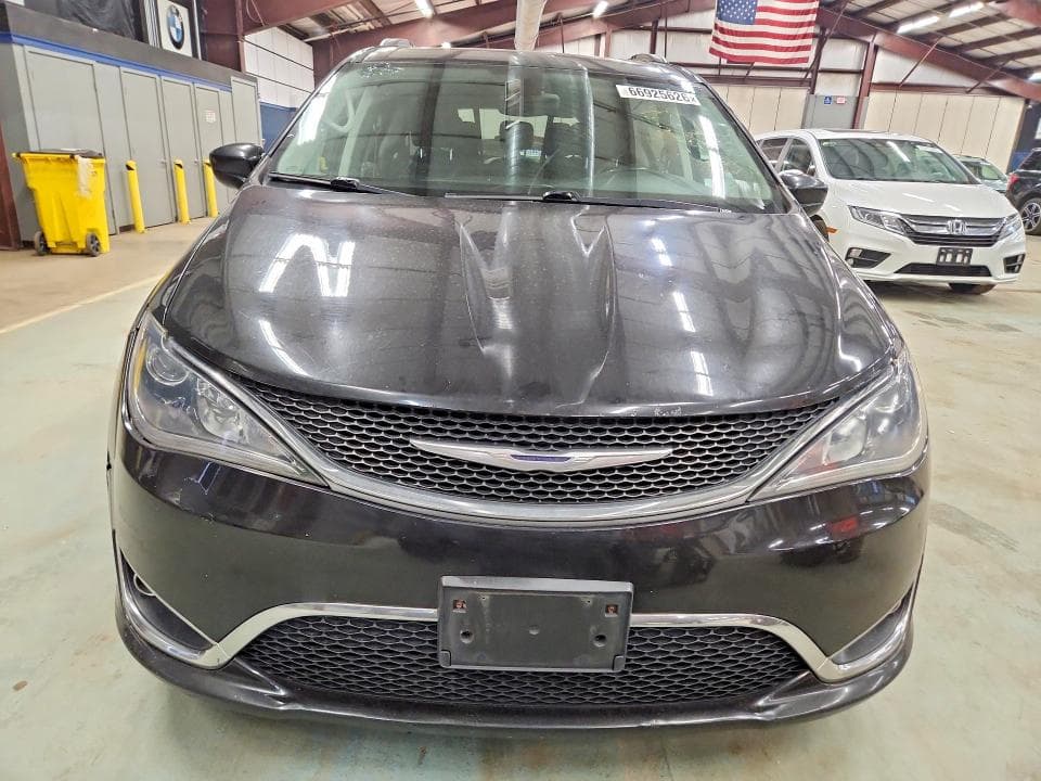 2017 CHRYSLER PACIFICA 5