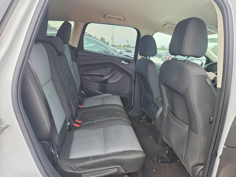 2017 FORD ESCAPE SE 11