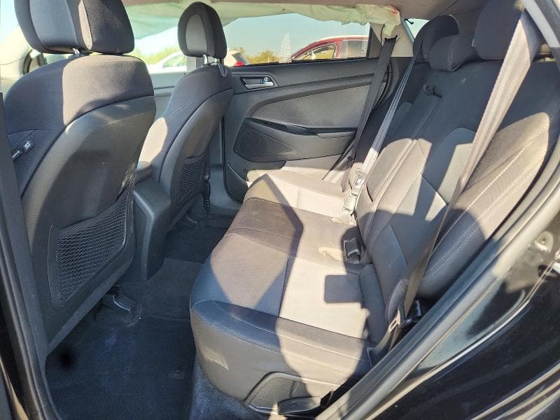2017 HYUNDAI TUCSON SE 11