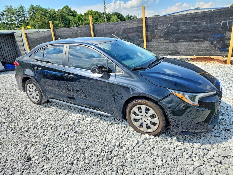 2023 TOYOTA COROLLA LE 4