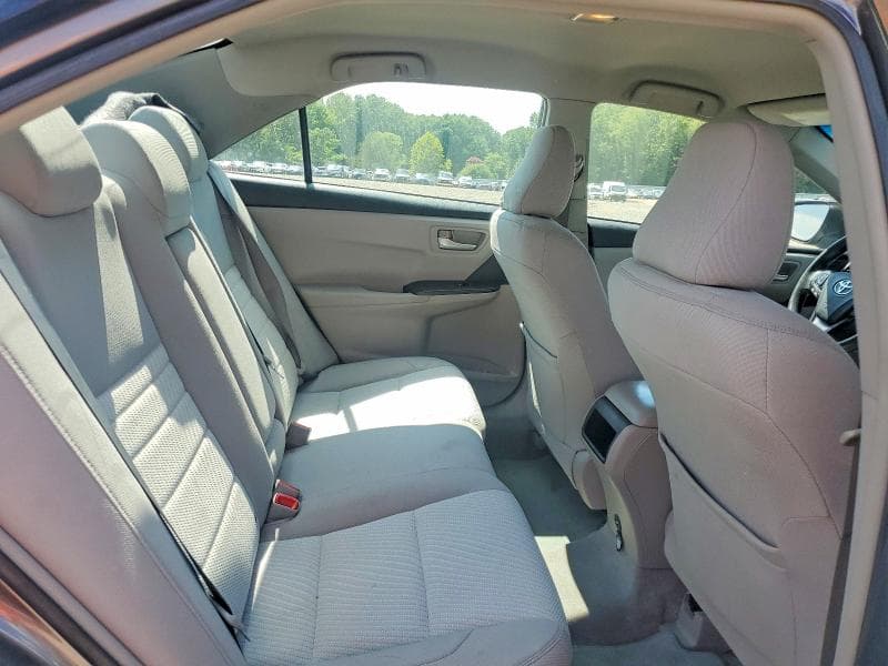 2017 TOYOTA CAMRY LE 10