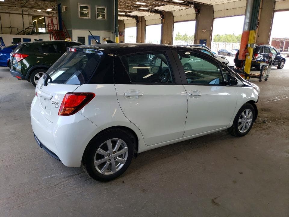 2017 TOYOTA YARIS 5-DOOR LE 3