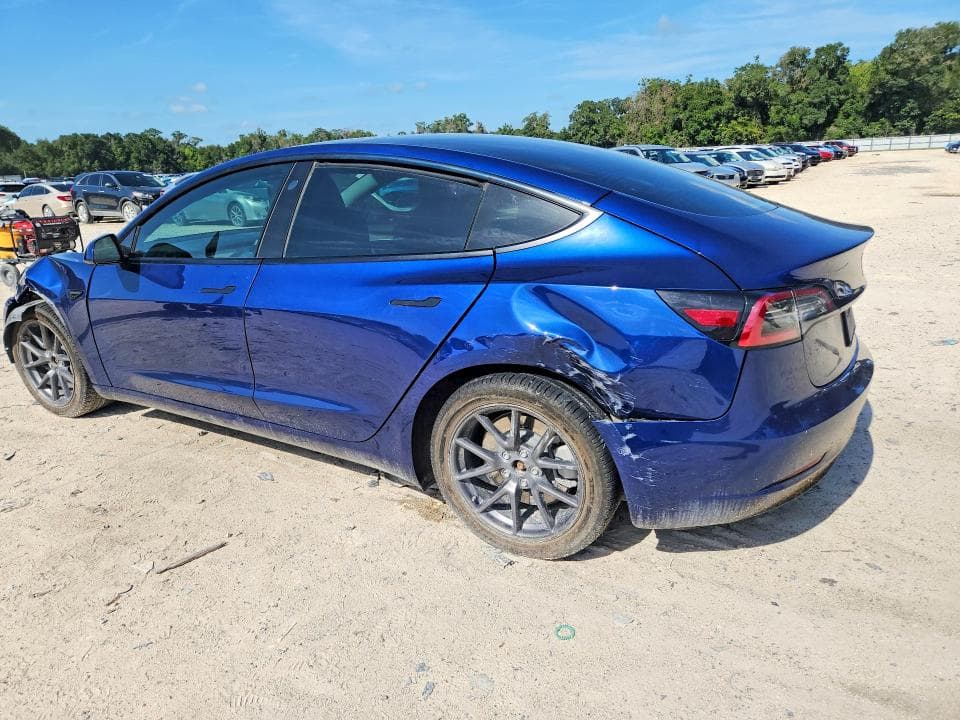 2022 TESLA MODEL 3 2