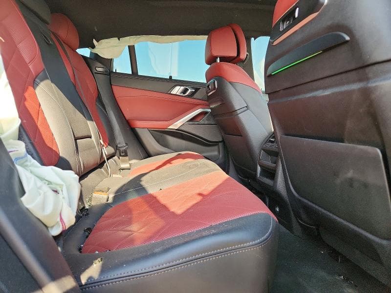 2024 BMW X6 M60I 11