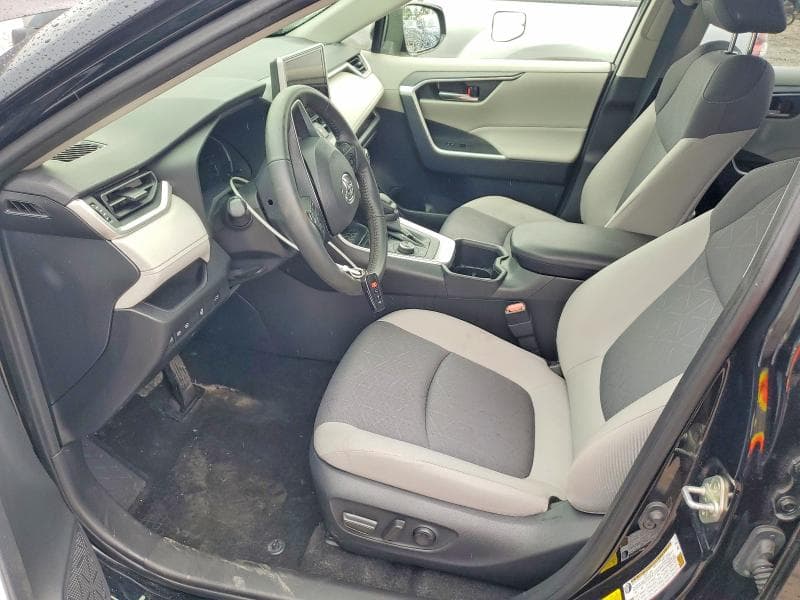 2024 TOYOTA RAV4 HYBRID XLE 7