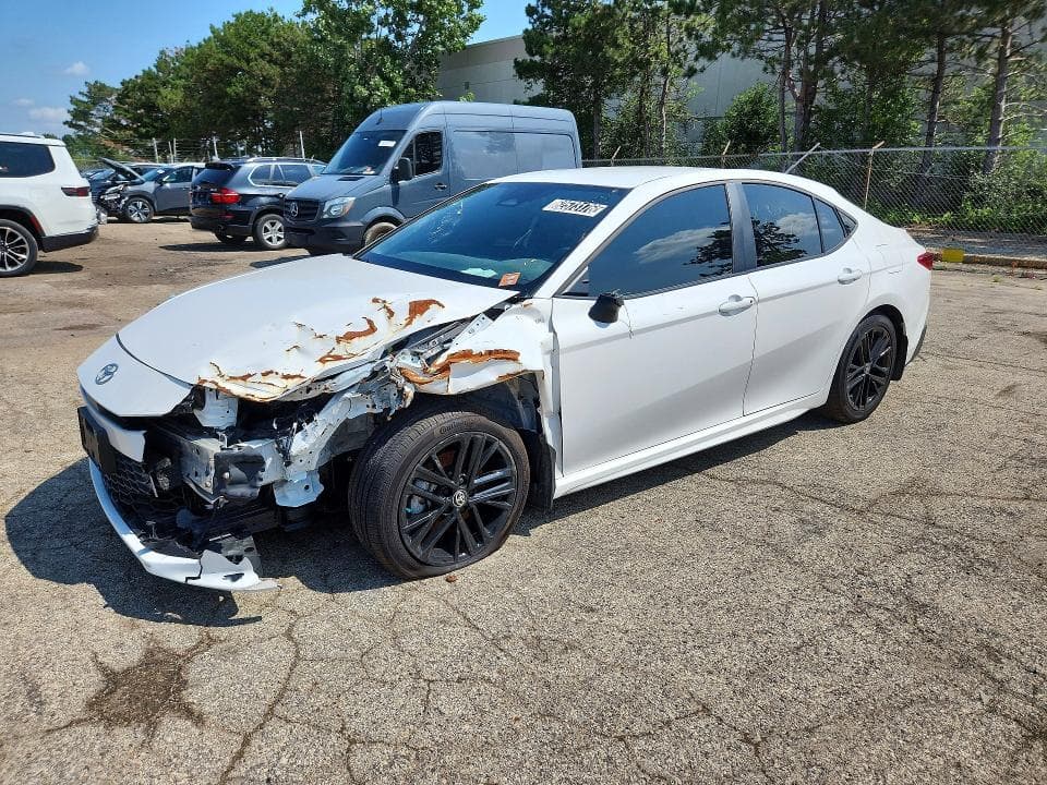 2026 TOYOTA CAMRY SE