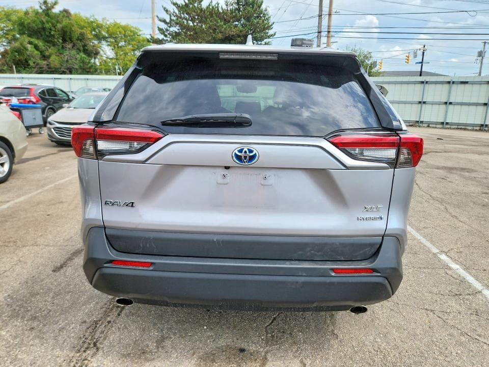2024 TOYOTA RAV4 HYBRID XLE 6