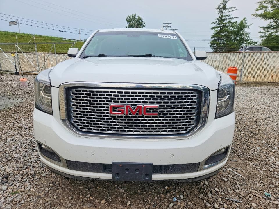 2017 GMC YUKON DENALI 5