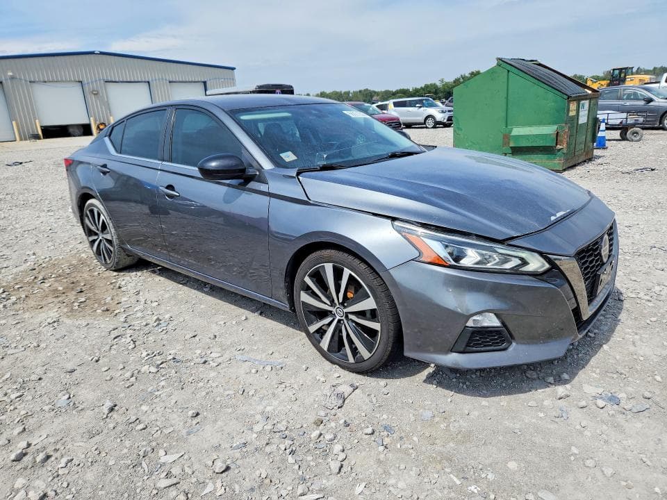 2020 NISSAN ALTIMA SR 4