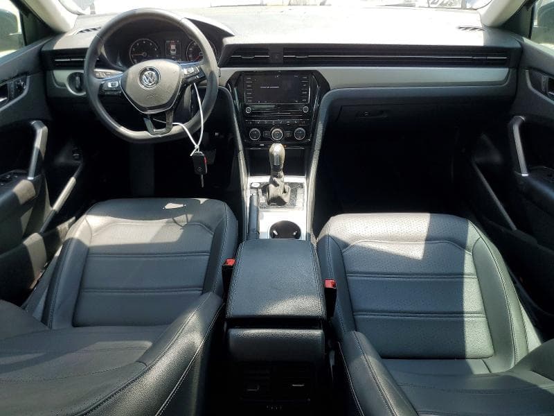 2022 VOLKSWAGEN PASSAT SE 8
