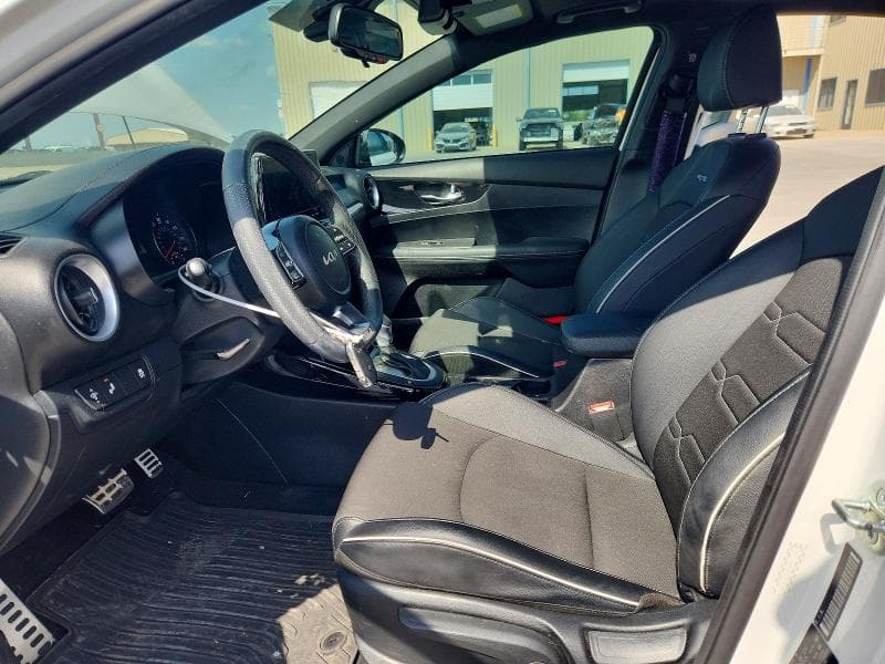 2024 KIA FORTE GT LINE 7