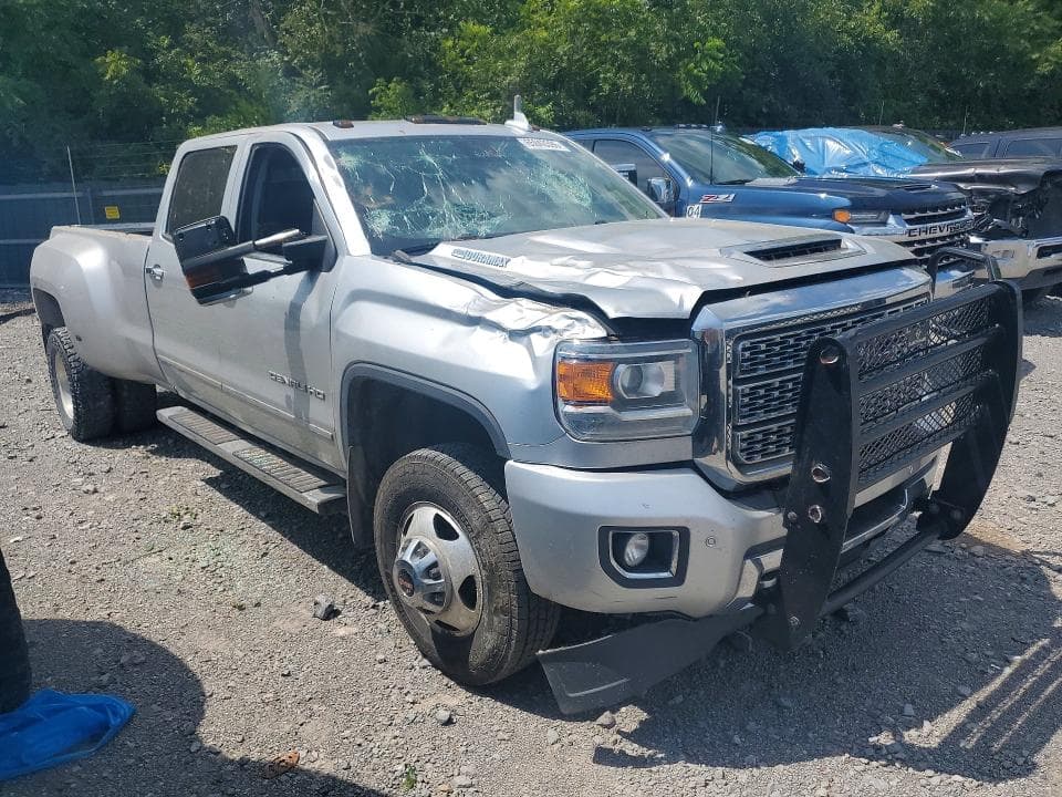 2018 GMC SIERRA K3500 DENALI 4