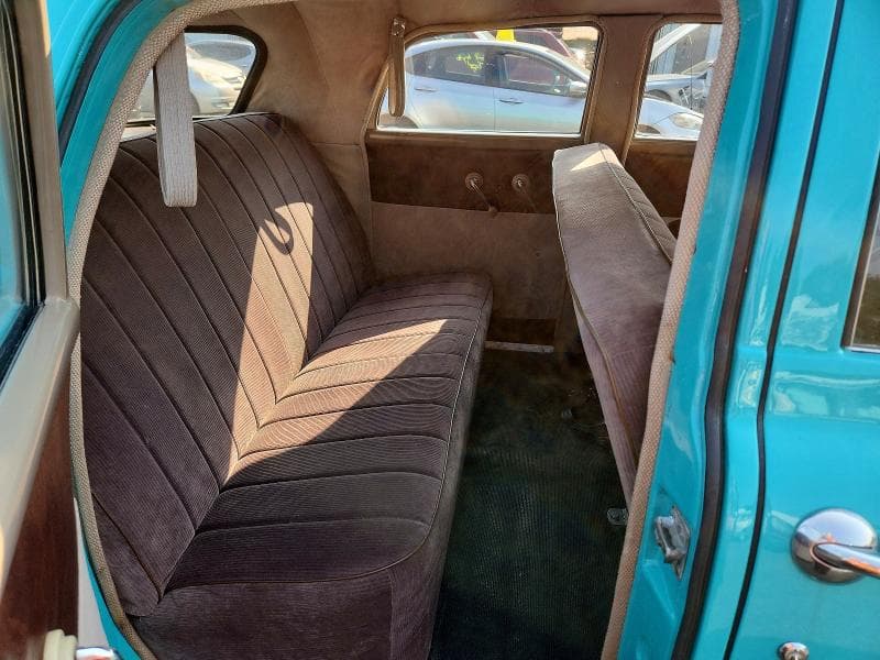 1950 STUDEBAKER CHAMPION 10